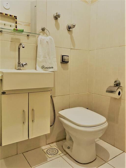 Apartamento Com Dois Quartos Na Orla De Copacabana Rio de Janeiro Exterior photo